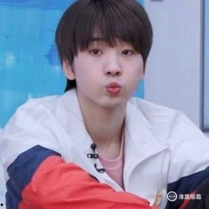 周子杰爆料连淮伟视频播放,周子杰揭露连淮伟视频播放背后真相 第2张 周子杰爆料连淮伟视频播放,周子杰揭露连淮伟视频播放背后真相 第2张