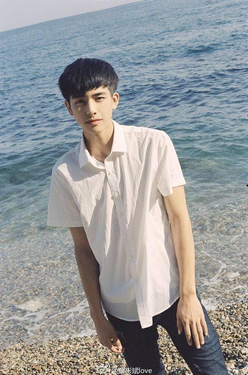 娱乐圈爆料君宋威龙是谁,揭秘宋威龙的真实身份  第2张