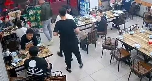 唐山烧烤最新爆料事件,最新爆料揭露惊人内幕  第2张