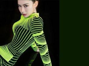 何灵爆料谢娜视频播放,揭秘娱乐圈不为人知的一面  第2张