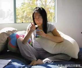 娱乐吃瓜酱20岁,青春岁月里的娱乐圈风云录  第2张