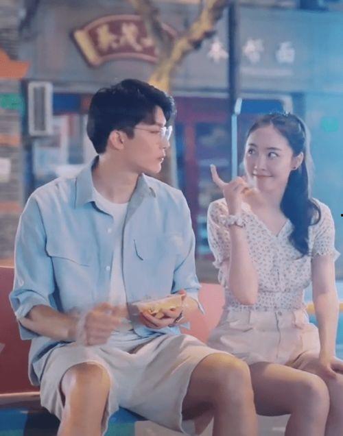 傅诗淇恋爱爆料视频播放,甜蜜瞬间引网友热议