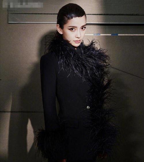 杨颖最新杂志爆料,揭秘明星私生活与时尚态度 第2张 杨颖最新杂志爆料,揭秘明星私生活与时尚态度 第2张