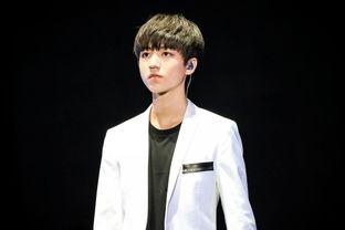 王俊凯爆料奥特曼视频,奥特曼背后的神秘故事  第2张