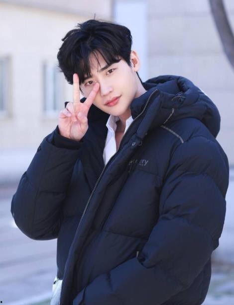 韩国娱乐圈爆料李钟硕,揭秘明星背后的故事 第3张 韩国娱乐圈爆料李钟硕,揭秘明星背后的故事 第3张